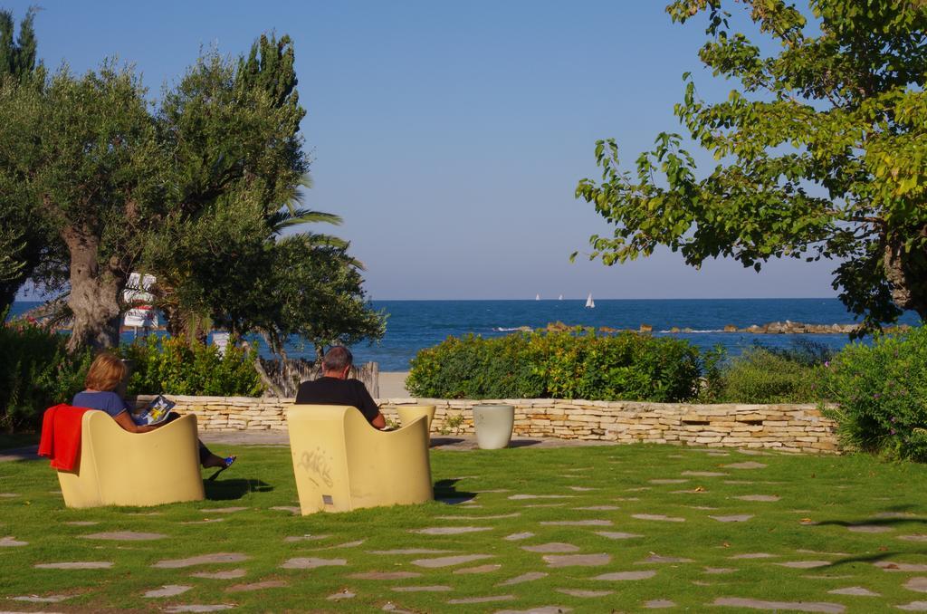 Residence Acquamarina San Benedetto del Tronto Extérieur photo