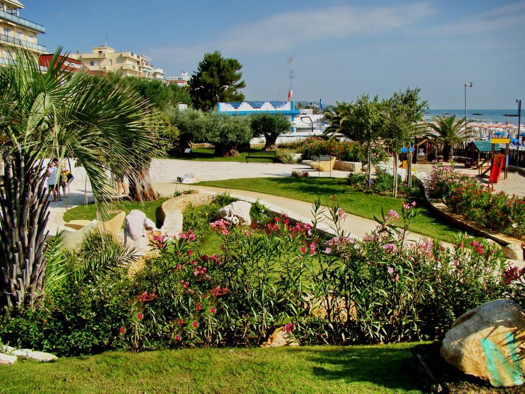 Residence Acquamarina San Benedetto del Tronto Extérieur photo