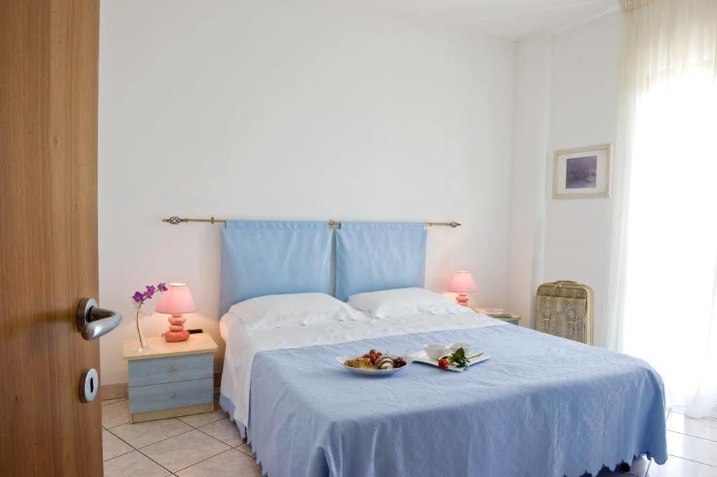 Residence Acquamarina San Benedetto del Tronto Extérieur photo